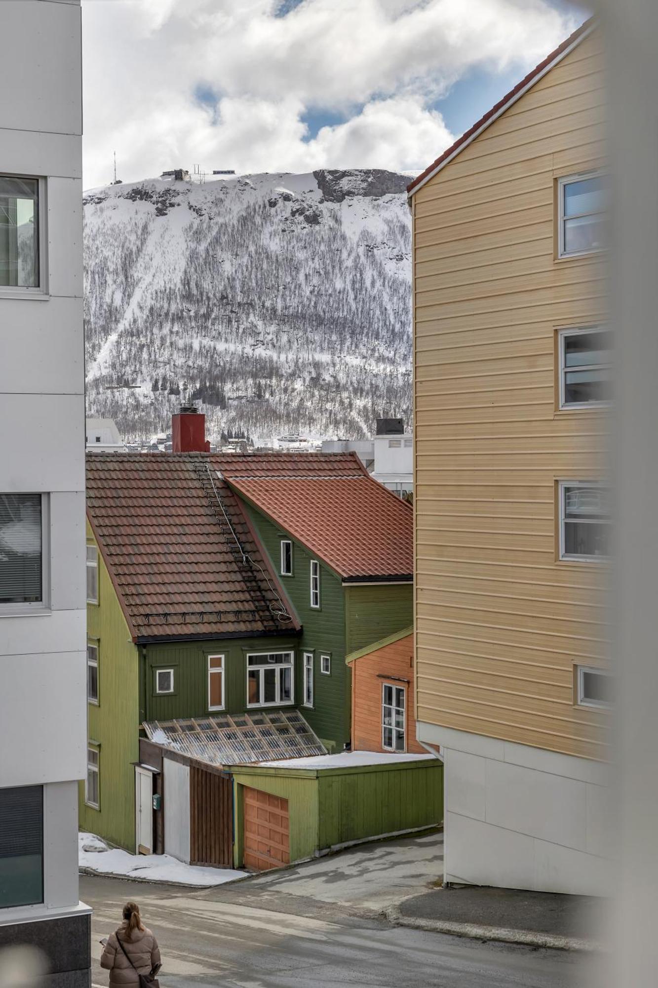 Supercentral City Apartment Eik Tromsø Extérieur photo
